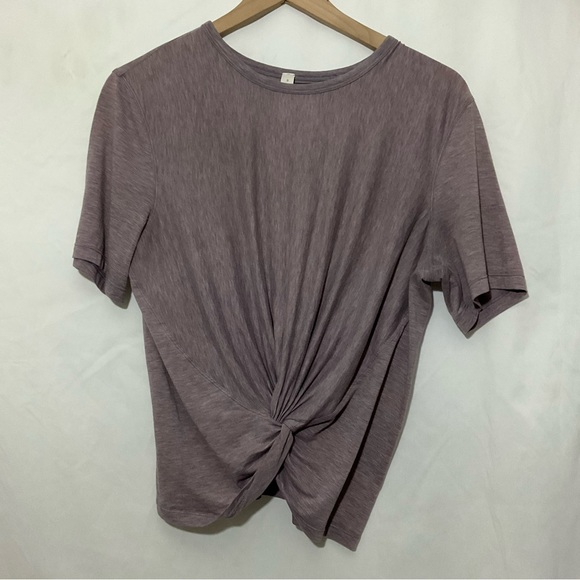 Lululemon Crescent Tee *Silver - Picture 2 of 5